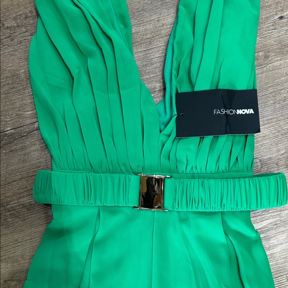 Fashion Nova Vibrant Green Belted Jumpsuit XS - Picture 3 of 11